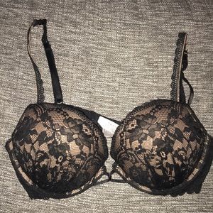 Victoria’s Secret Miraculous Plunge Push Up Bra